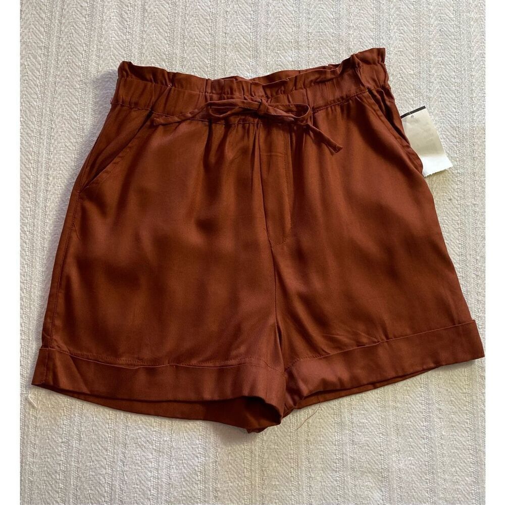 DEREK HEART Juniors SMALL BROWN CUFFED Shorts